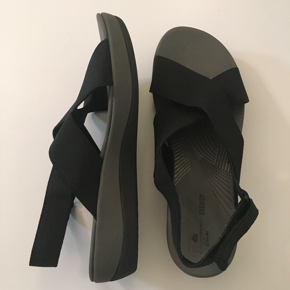 Cloudsteppers by Clarks Cushion Soft Black & Gray Wedge Sandals Shoes Size 8.5 W